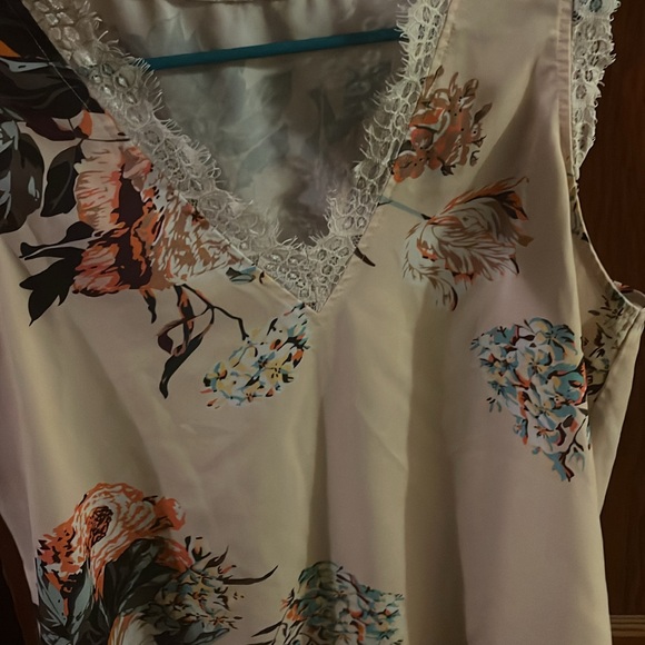 Casual dress tops, $10 each! - Picture 8 of 9